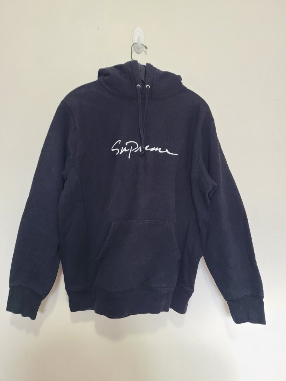 Supreme FW18 Classic Script Hooded Sweatshirt Size M